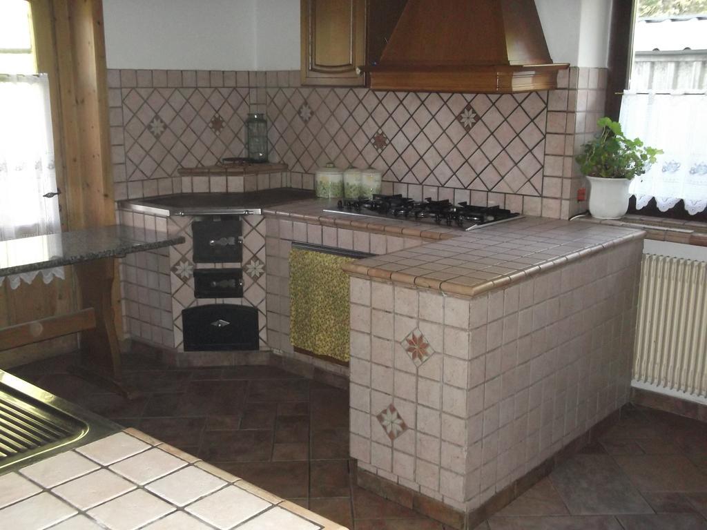 Appartamenti Callori Karin Canazei Zimmer foto